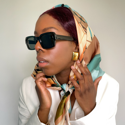 Foulard en soie motif Safari de Provence